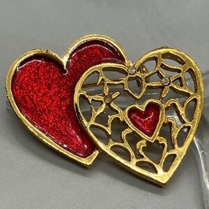 Vintage hearts pin/brooch - two connected hearts gold, enamel & rhinestones